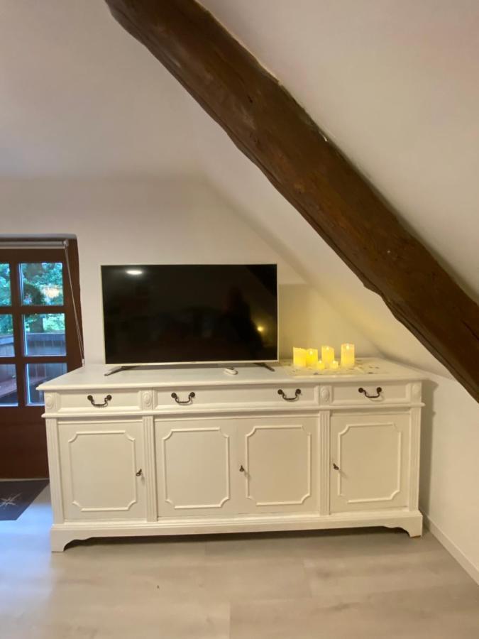 Stilvolle Ferienwohnung Unter Reet In Windbergen Eksteriør billede