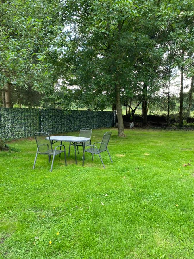Stilvolle Ferienwohnung Unter Reet In Windbergen Eksteriør billede